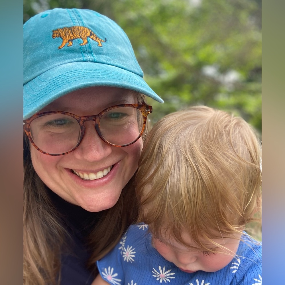 Meet your Posher, Jenny